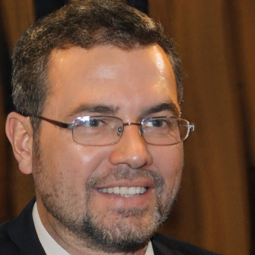Aurelio Mendizábal, Director Ejecutivo de quasilorynto